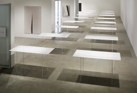 竹尾ペーパーショー　展示テーブル３